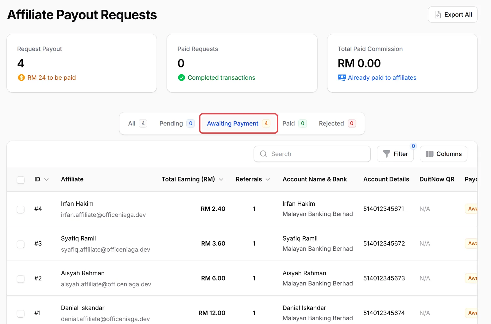 Tab Awaiting Payment ditanda, dengan senarai payout serta Account Name & Bank dan Account Details setiap affiliate